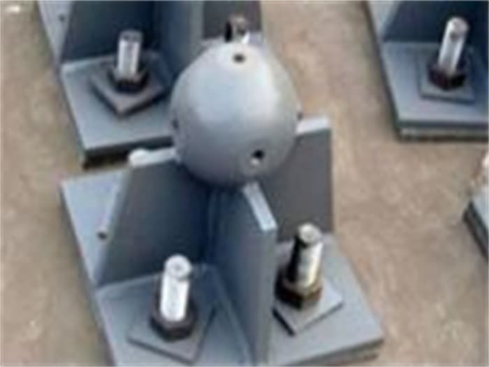 德惠螺栓球网架支座